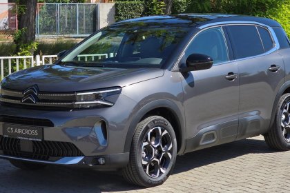 Citroën C5 Aircross Max: SUV-то, което най-накрая разбира какво значи семейство (и не съди за запасите ти със снаксове)